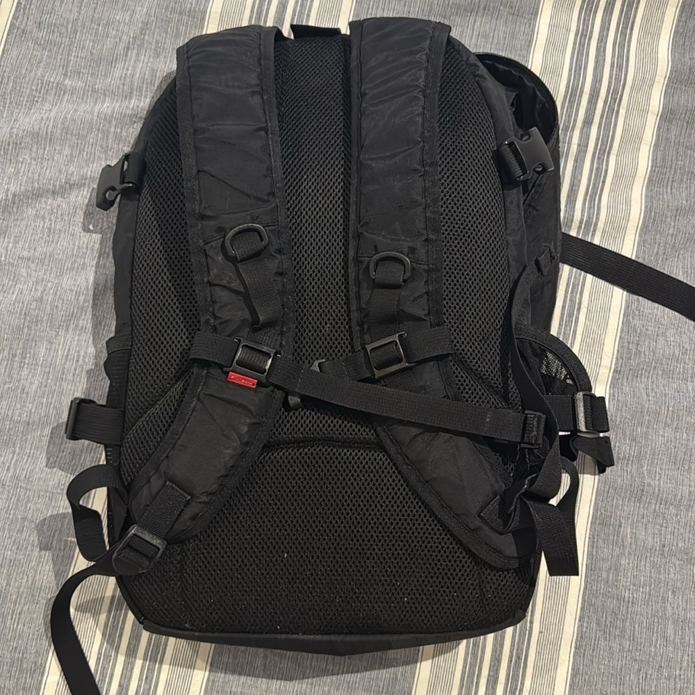 Supreme Backpack (FW18) - Picture 2 of 5
